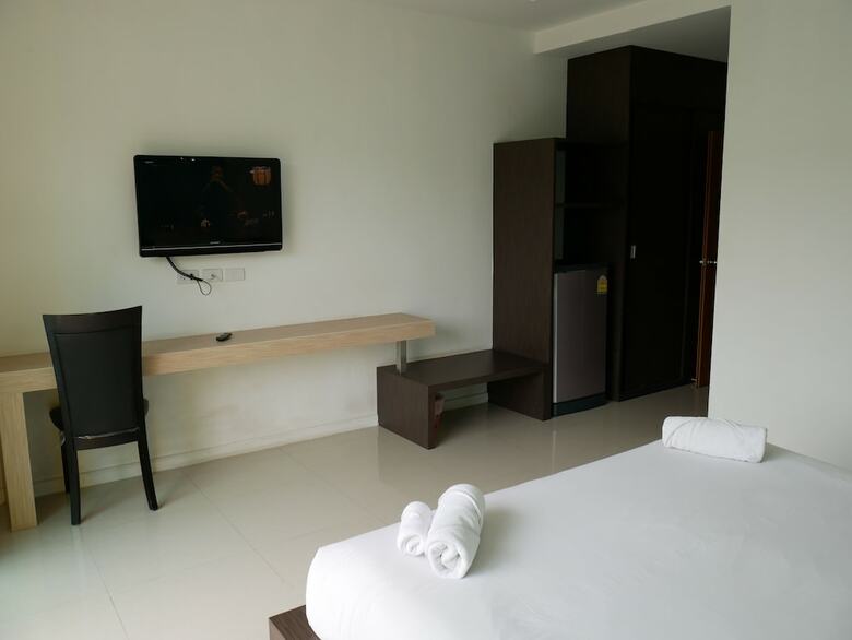 Hotel All Seasons Residence