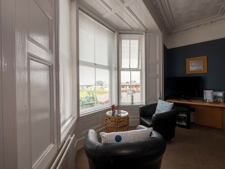 Oyo Pier Hotel Rhyl