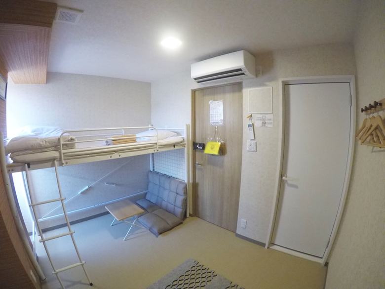Hotel Daruma Guesthouse Narita
