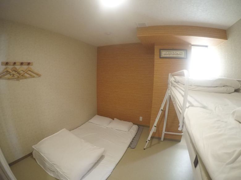 Hotel Daruma Guesthouse Narita