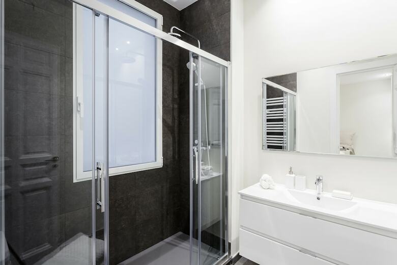Alc�ntara Apartment By Flatsweethome