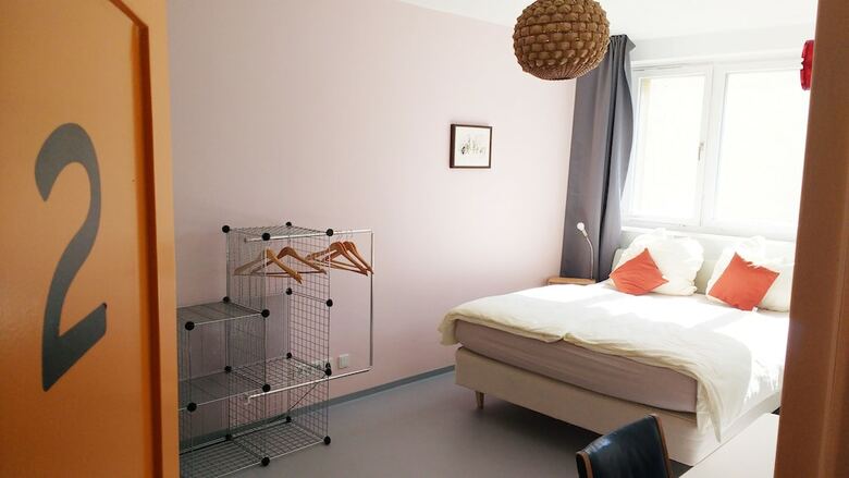 Hotel M I N I T E L