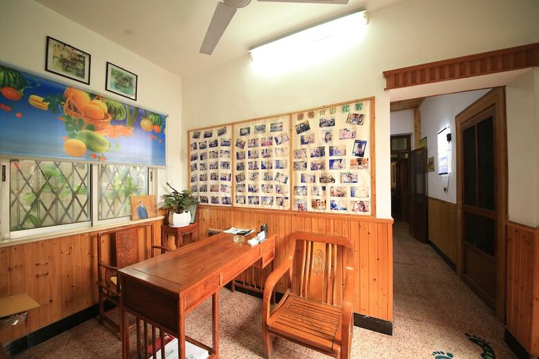 Hotel Zhouzhuang Courtyard 99 Hostel