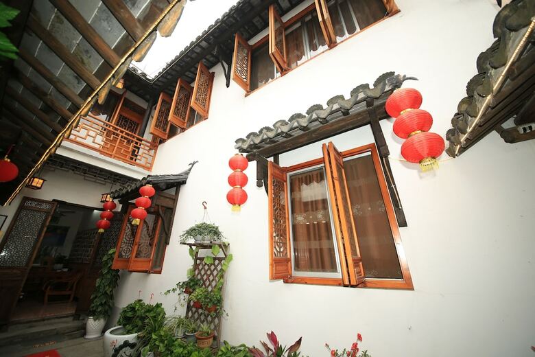 Hotel Zhouzhuang Courtyard 99 Hostel