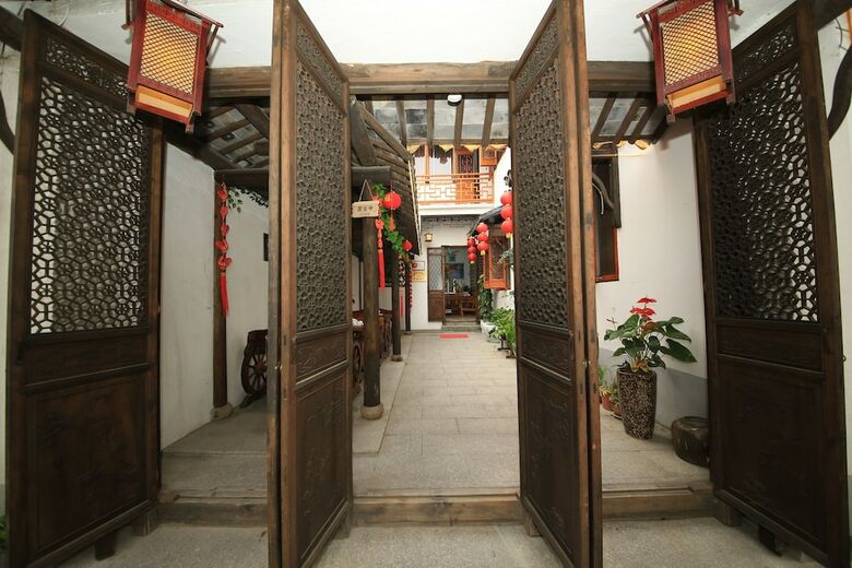 Hotel Zhouzhuang Courtyard 99 Hostel