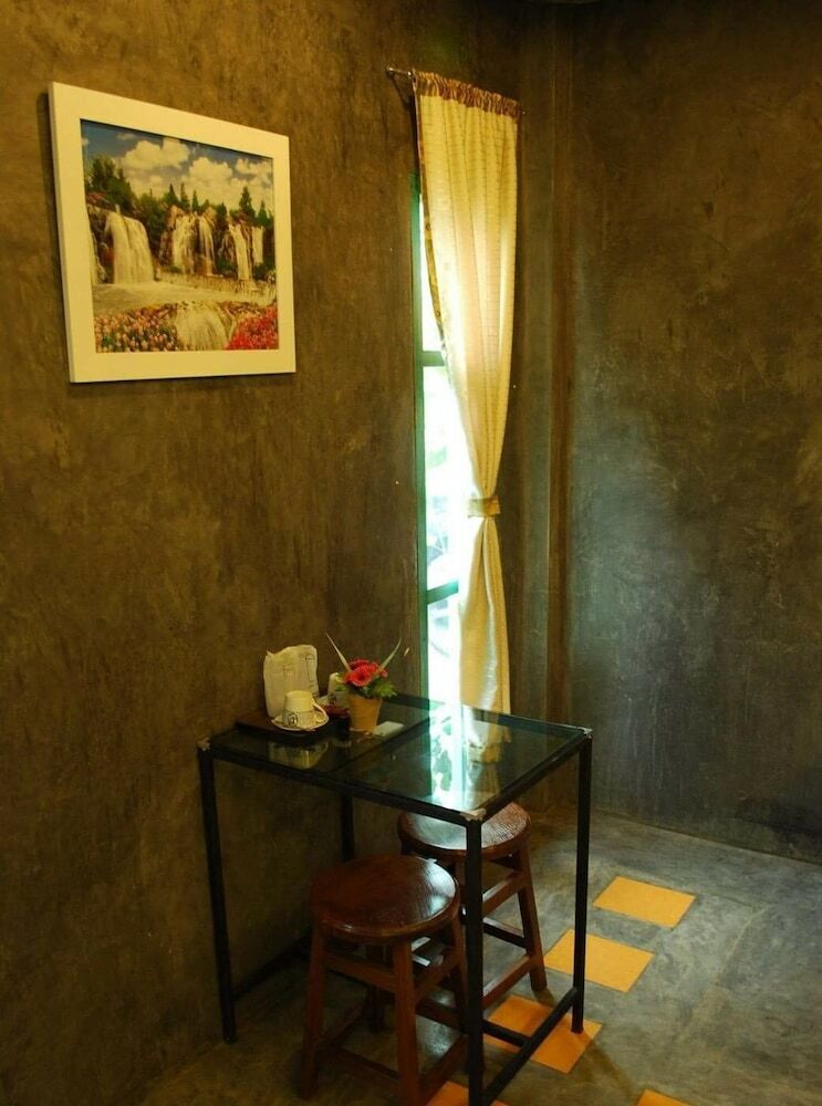 Hotel Chatchanan Resort