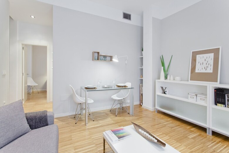 Gran Via Apartments By Flatsweethome