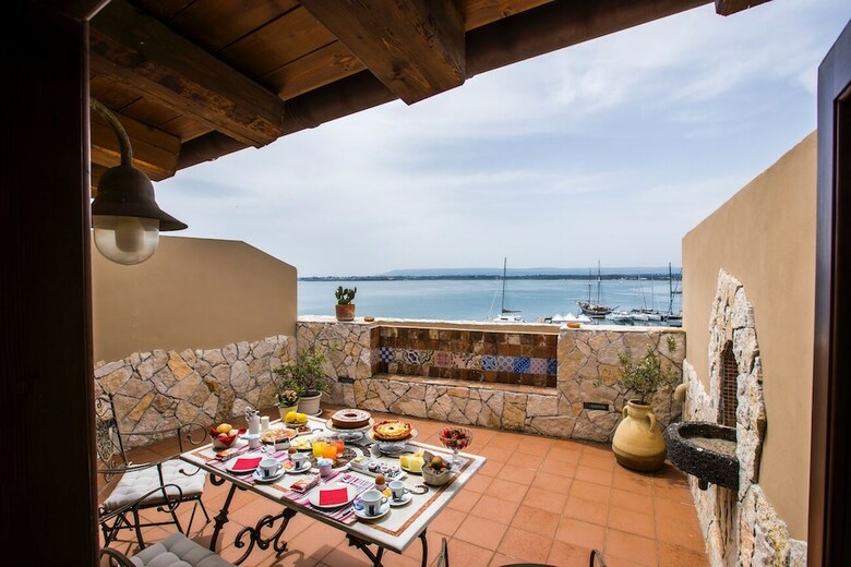 B&B Porta Marina Ortigia