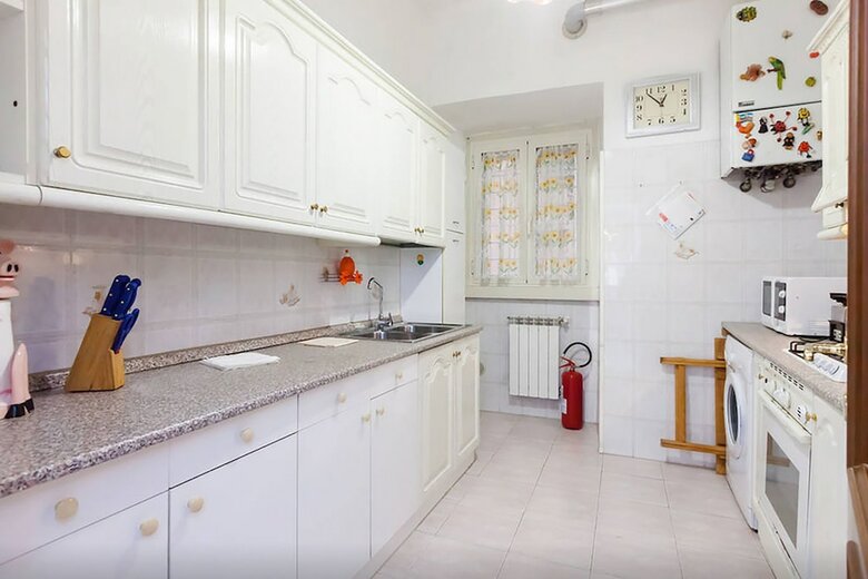 Caterina Embassy Apartment