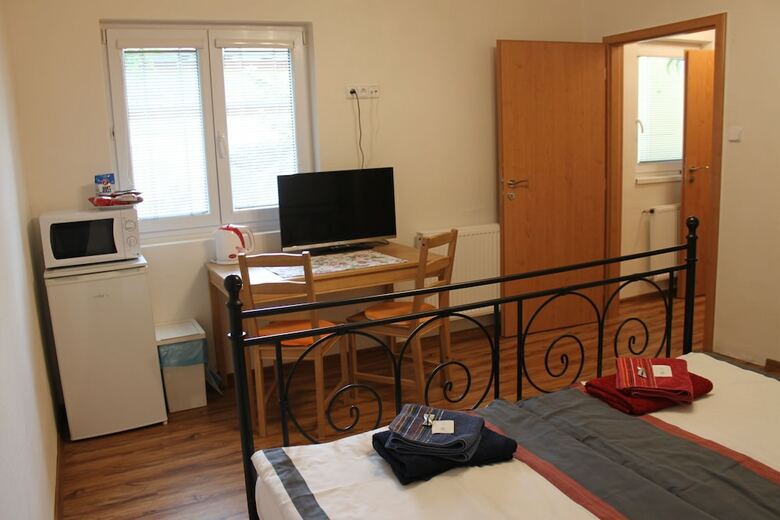 Hotel Penzion 4 Dvory