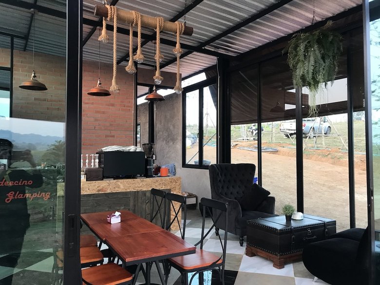 Hotel Kondee Cino Caf� And Glamping