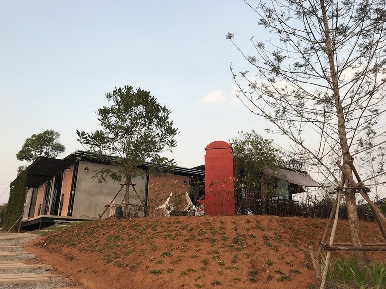 Hotel Kondee Cino Caf� And Glamping