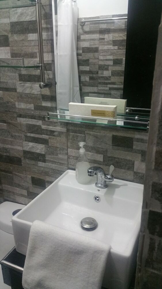 Luxury Suites 5