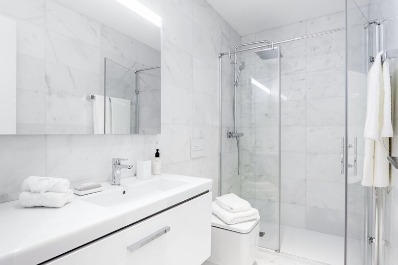 Velazquez Apartments By Flatsweethome