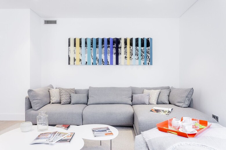 Velazquez Apartments By Flatsweethome