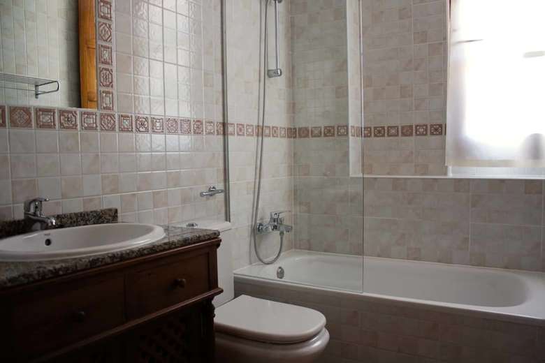 Hotel Y Apartamentos El Cam�n