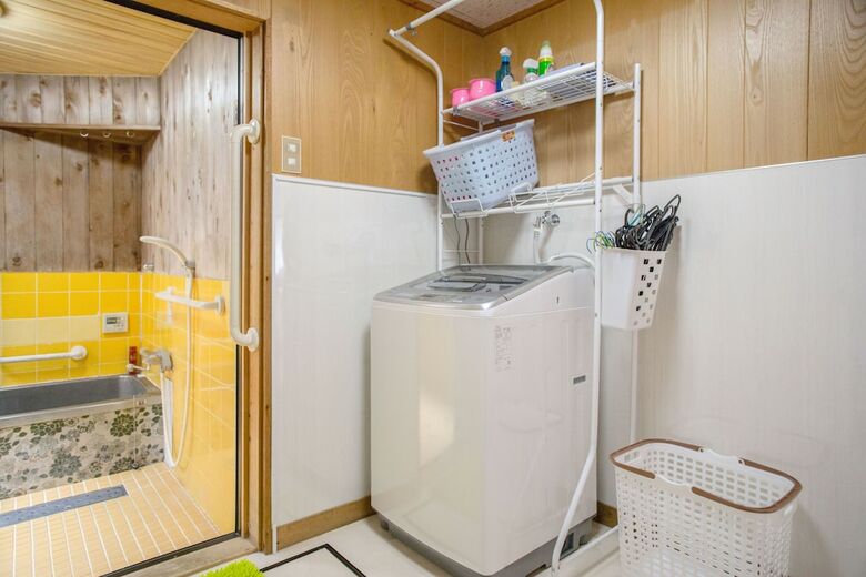 Hostal And Smiles Hostel