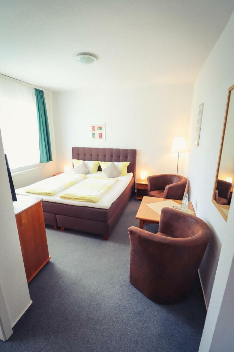 Hotel Sch�ne Aussicht