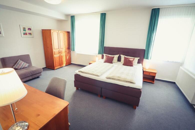 Hotel Sch�ne Aussicht