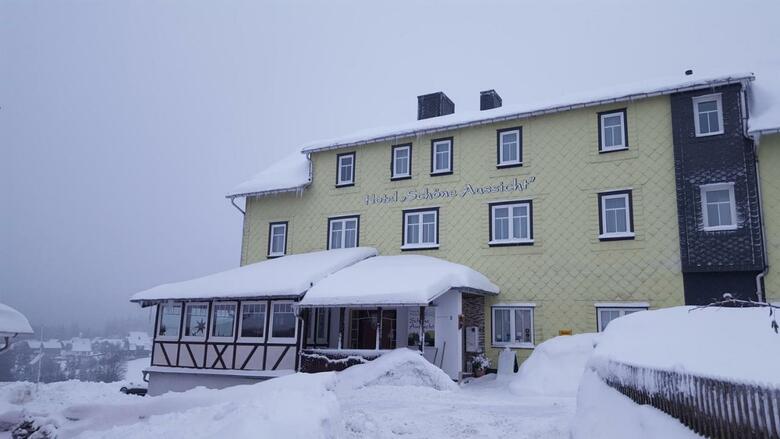 Hotel Sch�ne Aussicht