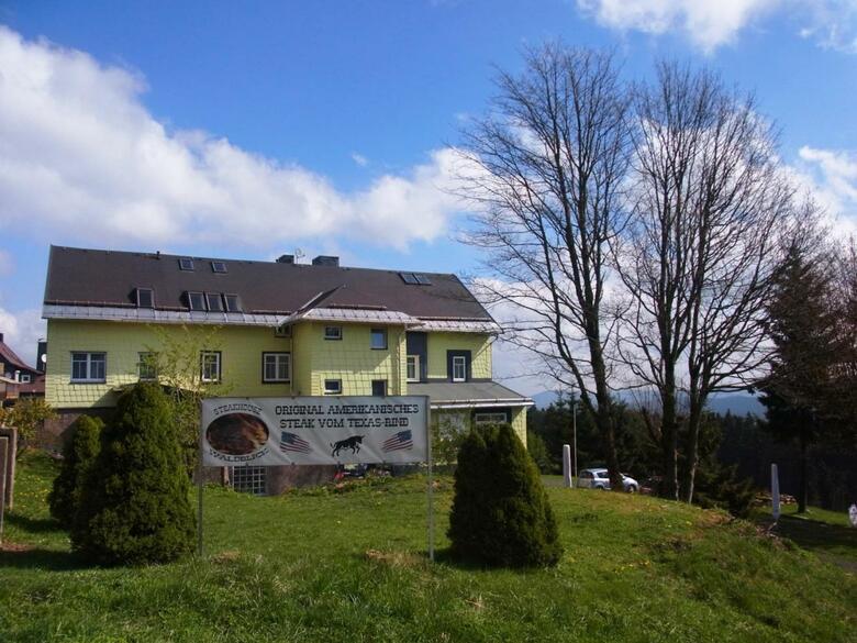 Hotel Sch�ne Aussicht