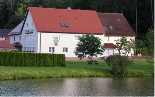 Hostal Pension Zum Gr�nen Wald
