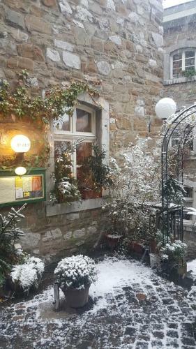 Hostal G�stehaus By George