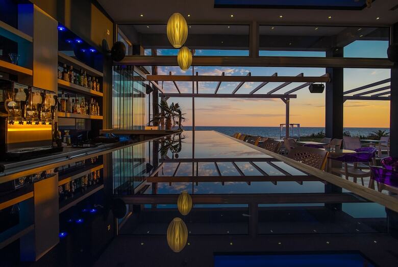 Must Boutique Hotel