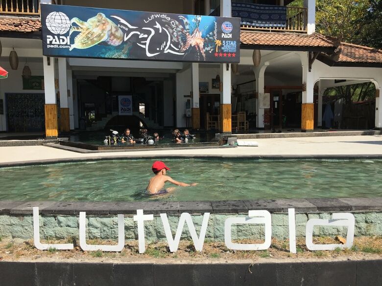 Hotel Lutwala Dive And Bungalows