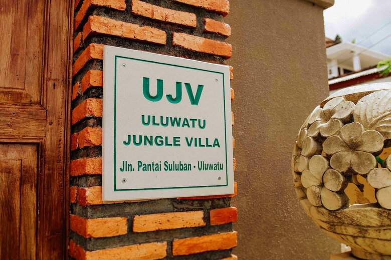 Bed & Breakfast Uluwatu Jungle Villa