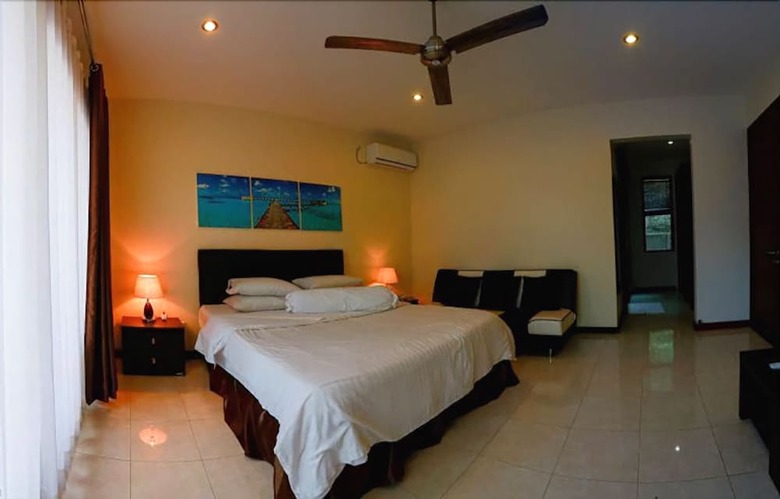 Bed & Breakfast Nipah Pool Villas & Restaurant