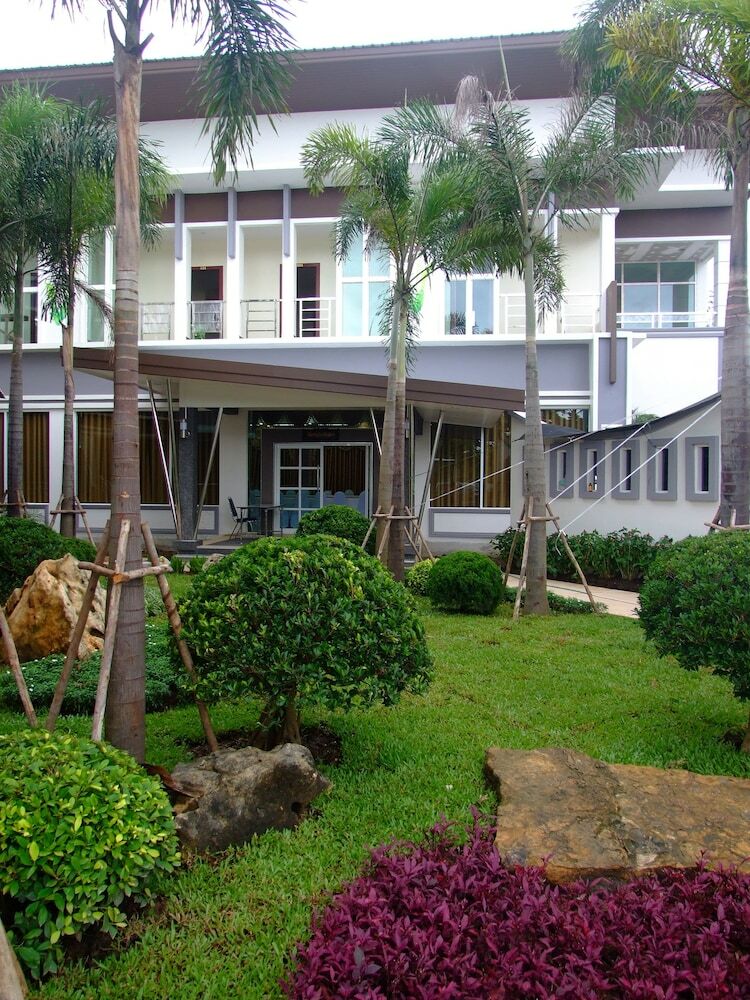 Queen Palace Hotel