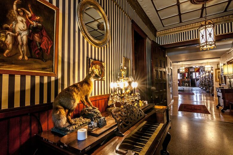Hotel Amsterdam Castle
