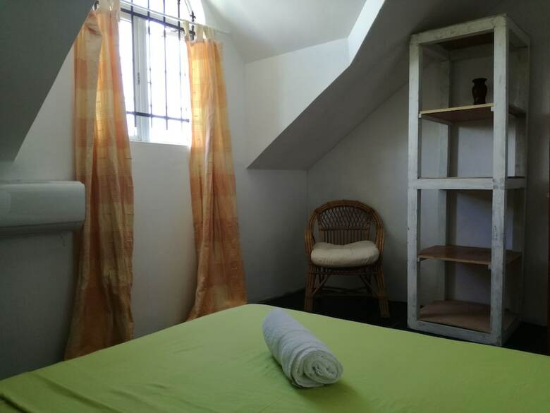 Bahama Breeze Beach Apartment B&B