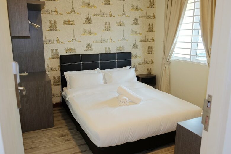 Hotel Natol Homestay - Paris