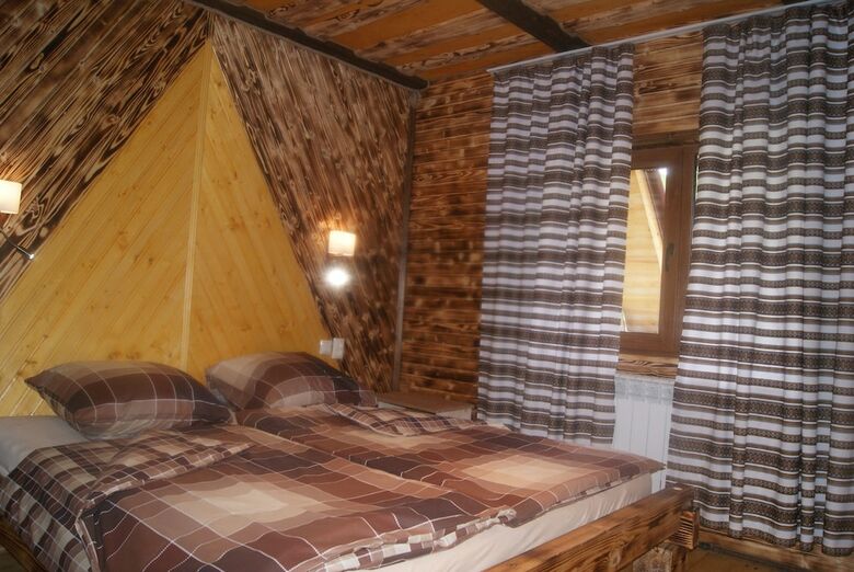 Hotel Rakhiv Plai
