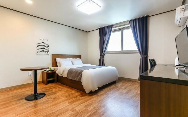 Hotel Hyundae Motel