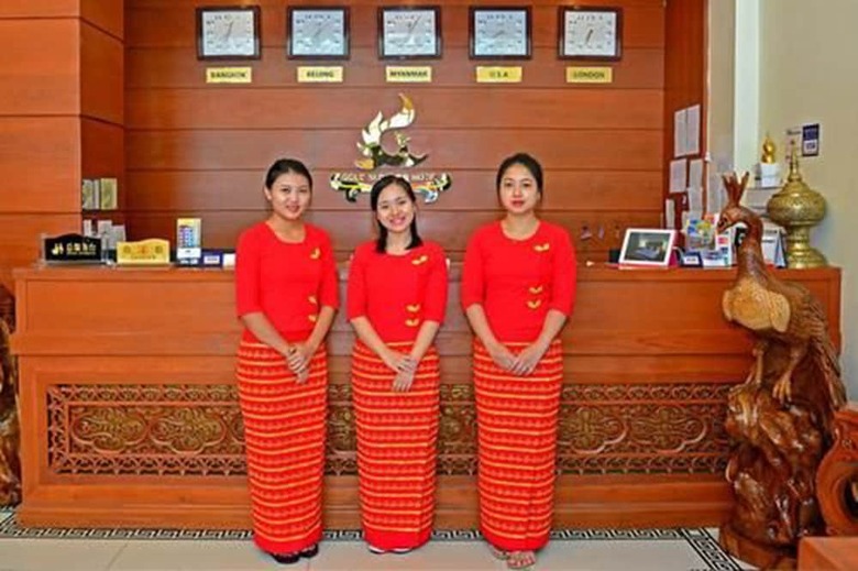 Gold Yadanar Hotel