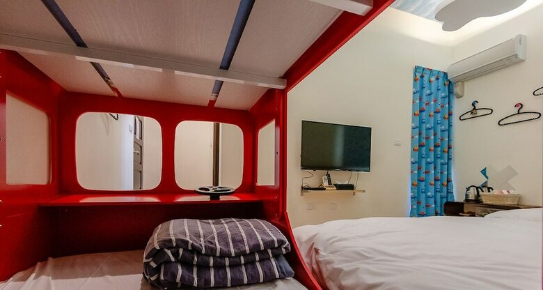 Hotel Black House