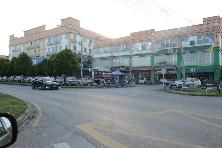 Hotel Natol Homestay - L.a