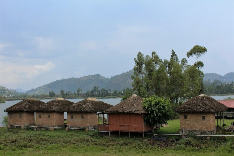 Lake Chahafi  Resort