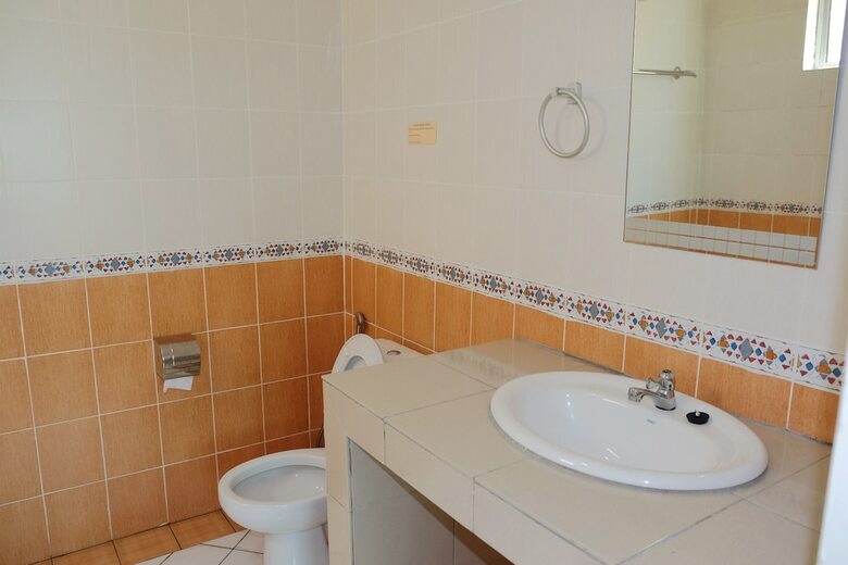 Hotel Natol Homestay - Kuching