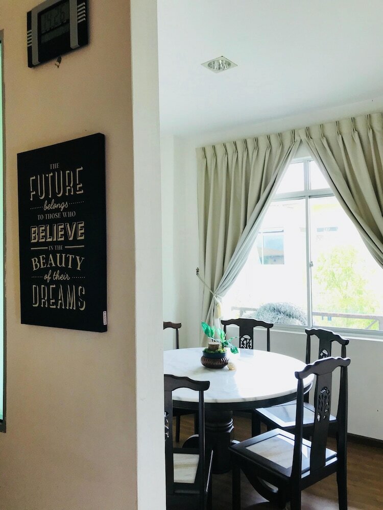 Hotel Natol Homestay - Kuching