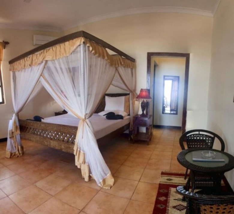 Hotel Arabian Nights Suites