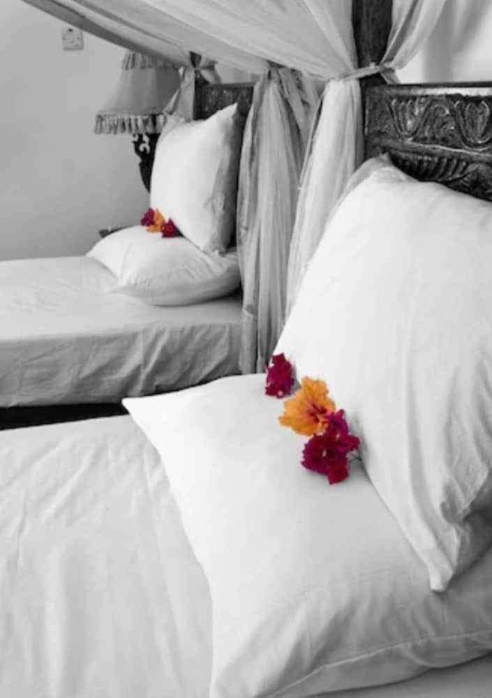 Hotel Arabian Nights Suites