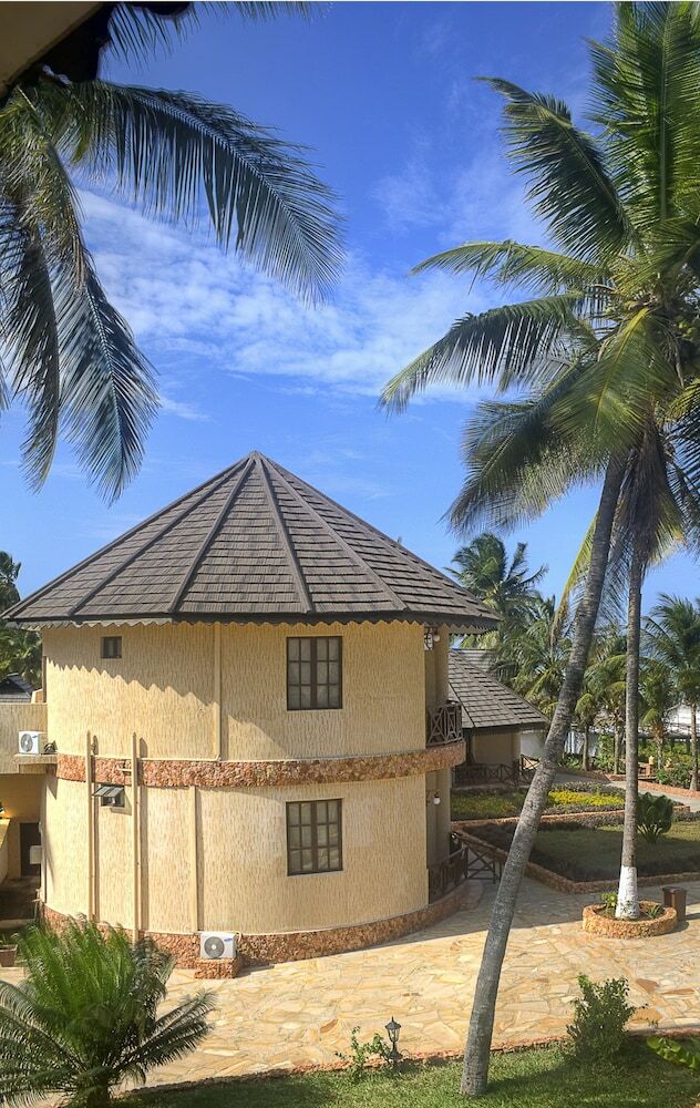 Hotel Arabian Nights Suites