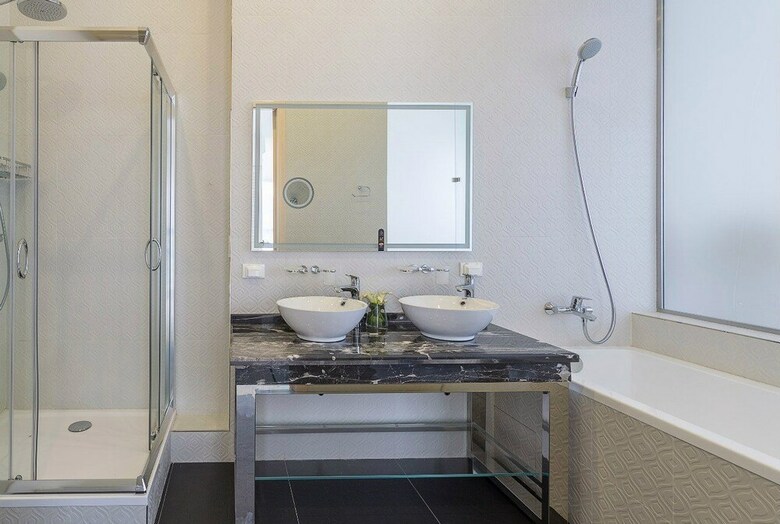 Bliss Hotel & Spa