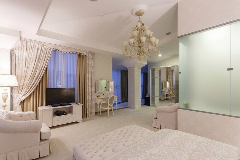 Bliss Hotel & Spa
