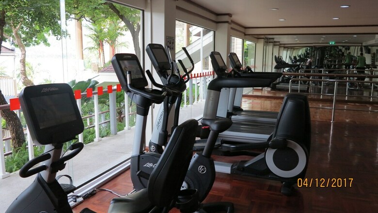 Patong Beach Luxury Hotel Apartment