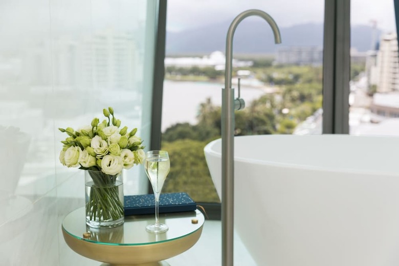 Hotel Riley, A Crystalbrook Collection Resort